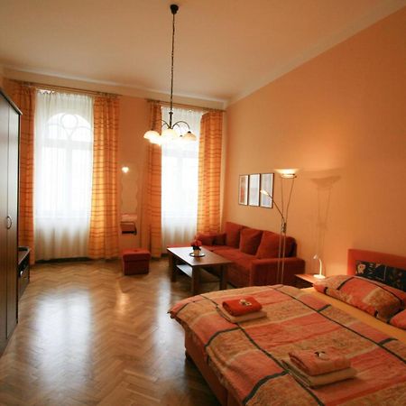 Apartment No. 19 Jaltska 3 Karlovy Vary Exterior photo